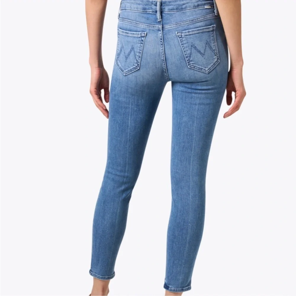 Mother “The Looker Crop” in “Rancho Diablo” medium wash denim jeans skinny - Picture 3 of 9